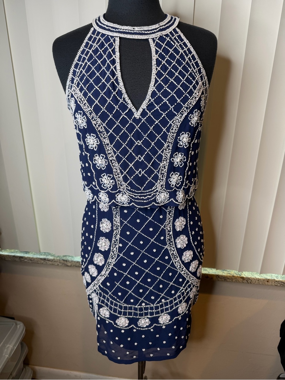 Gianni Bini navy blue white beaded cocktail dress art deco Size 2 NEW